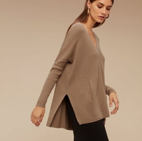 Aritzia Sweaters - Aritzia Babaton Baylor Brown Wool Blend V-Neck Loose Fit Sweater